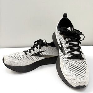 Brooks Women’s Revel 7